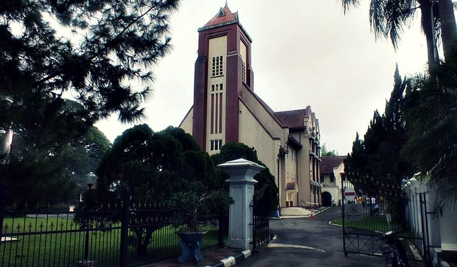Pindah Agama - Gereja Zebaoth Bogor 2015