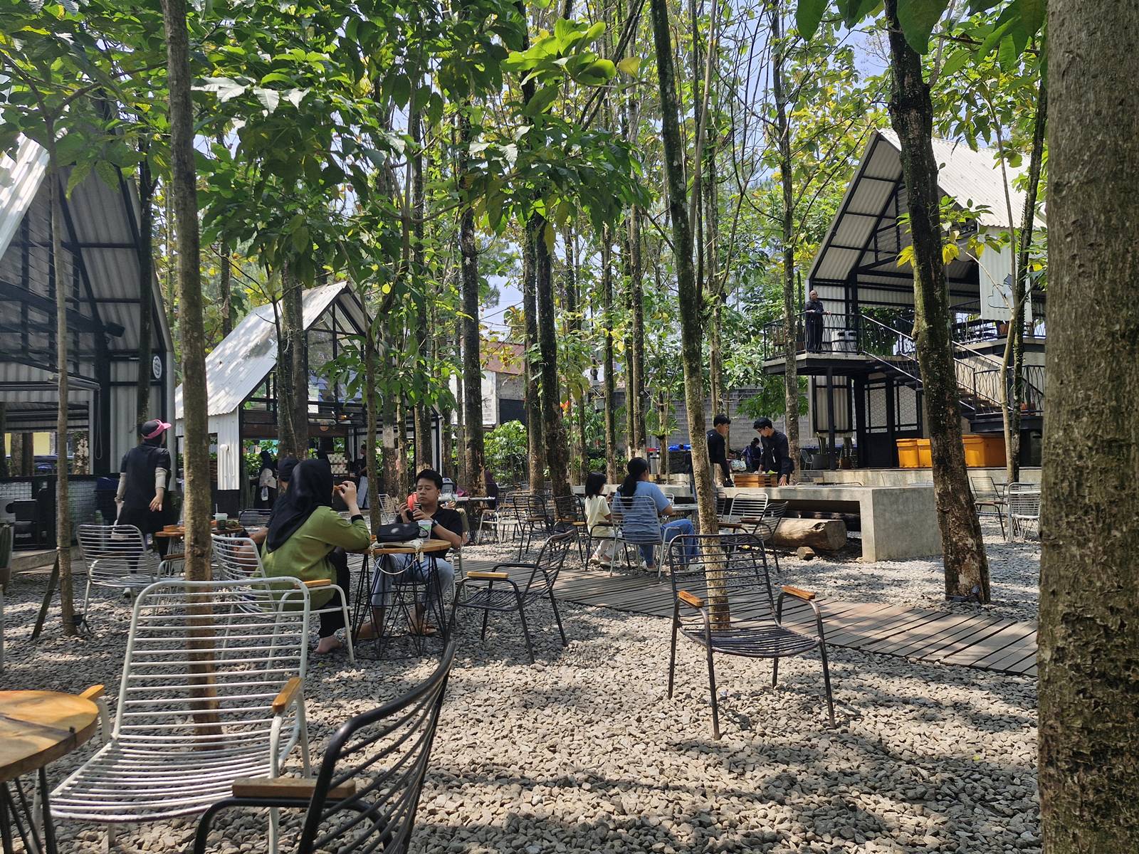 Weekend : Ke Kopi Nako kebon jati Lagi